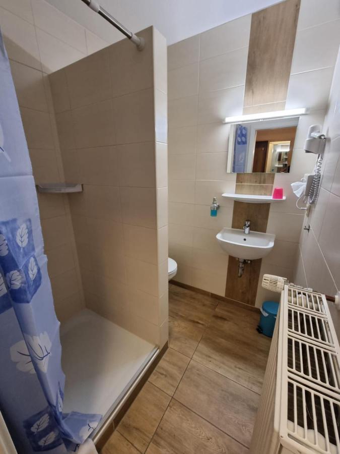Hotel Pension Nordseewelle Norddeich  Εξωτερικό φωτογραφία